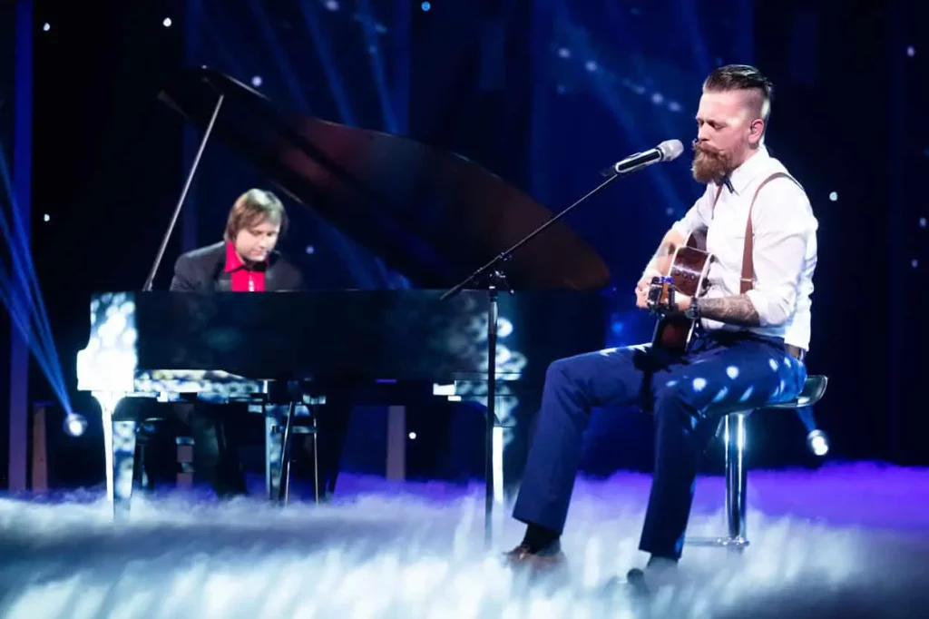 Dominik marko playing on stage