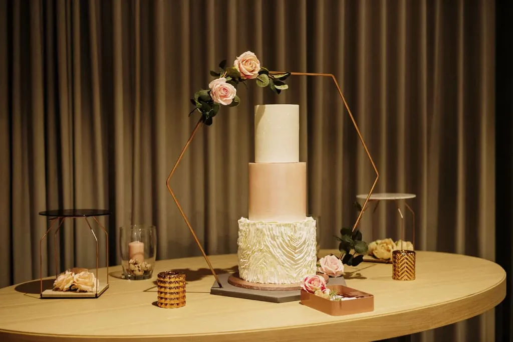 Elegant cakes by spela