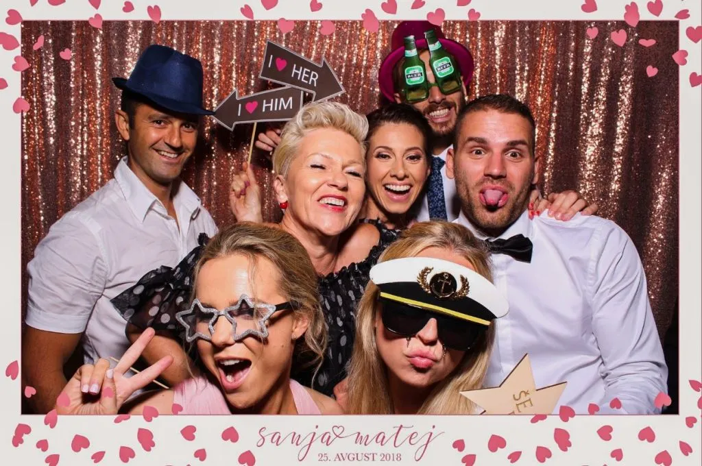 Fotkar wedding photo booth