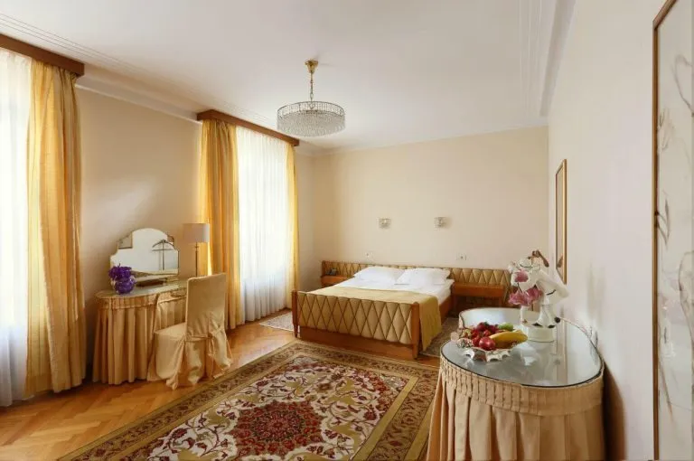 Honeymoon suite Vila Bled